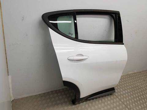 Foto 2ª: Puerta Trasera Derecha Alfa Romeo Tonale SPRINT