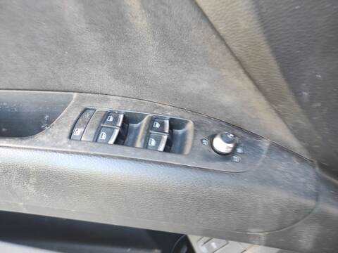 Botonera Elevalunas Audi Q7 CRCA