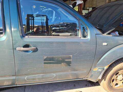 Puerta Delantera Derecha Nissan Navara GASOLINA