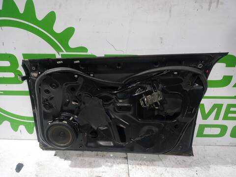 Foto 2ª: Puerta Delantera Derecha Audi A4 2.5 TDI 120KW) BERLINA 163CV (2004)