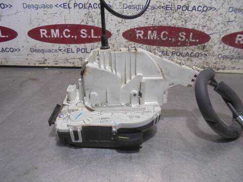 Cerradura Puerta Trasera Derecha Fiat Freemont BASIS 140CV 103KW