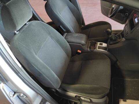 Asiento Delantero Derecho Ford C Max G6DA FOCUS CAP) 2003)