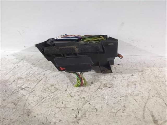 Foto 3ª: Caja Reles Fusibles Citroen Xsara 1.6 HDI 90CV [9HX (DV6ATED4)] (1999)
