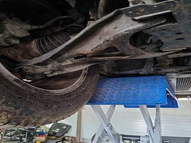 Brazo Suspension Delantero Derecho Dacia Duster 1.5 DCI 115 4X4 114CV 84KW