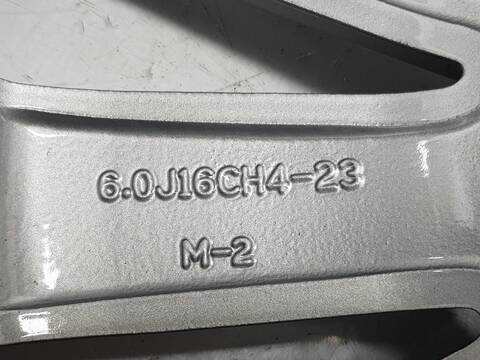 Foto 2ª: LLanta Aleacion Peugeot 208 1.2 12V E-VTI 82CV 85KW [HM05] (2012)