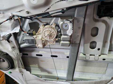 Elevalunas Eléctrico Delantero Derecho Mercedes Sprinter 310/313/316 CDI 906.631/633/635/637) 95CV 70KW CAJA CERRADA