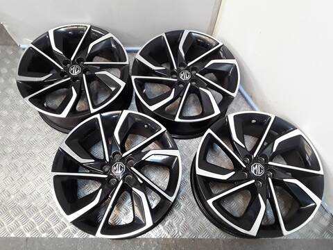 Juego LLantas Mg ZS 1.5 VTI 106CV 78KW