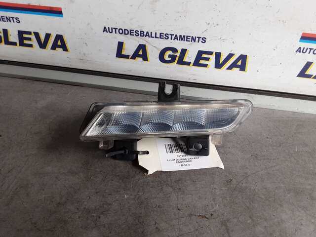 Foto 1ª: Faro Izquierdo Renault Clio 1.5 DCI90CV [K9K 608] (2013)