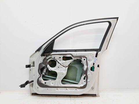 Foto 4ª: Puerta Delantera Derecha Bmw Serie 1 114 118D BERLINA 143CV 105KW [N47D20A] (2008)