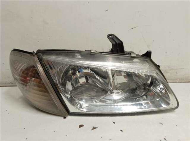 Faro Derecho Nissan Almera 2.2 TEKNA [2.2 LTR. - 81 KW 16V TURBODIESEL CAT]
