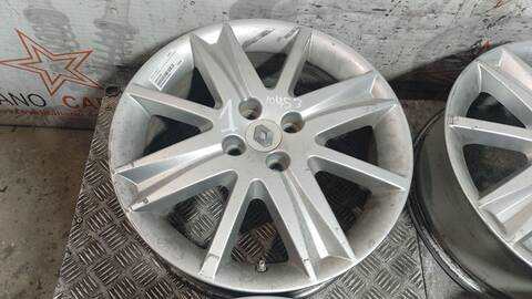 Foto 3ª: Juego LLantas Renault Megane CONFORT DYNAMIQUE COUPE 120CV 88KW II COUPE/CABRIO [F9QB8] (2005)