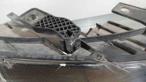 Foto 2ª: Faro Derecho Audi Q3 2.0 TDI 140CV 103KW [CFFB] (2012)
