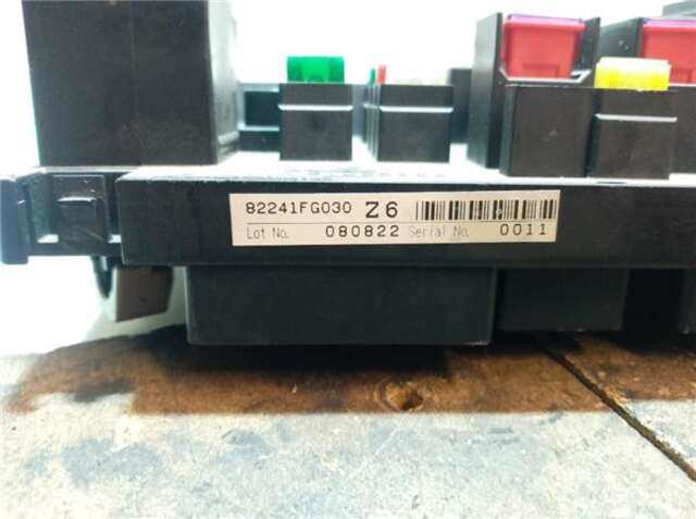 Foto 3ª: Caja Reles Fusibles Subaru Impreza 2.0 D (150CV) [EE20]