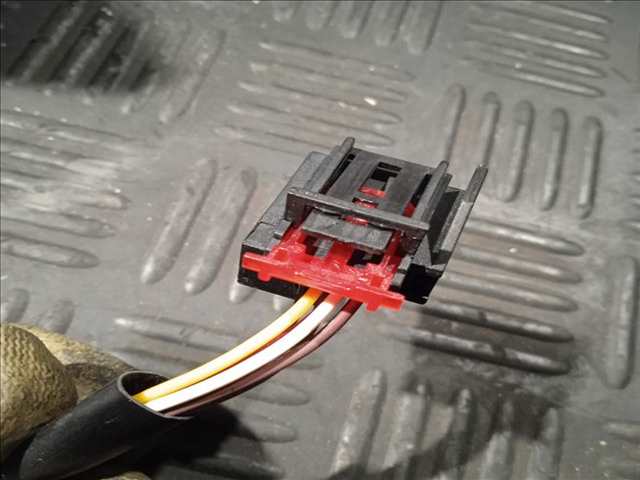 Foto 4ª: Retrovisor Derecho Volkswagen Golf 1.6 TDI 105CV (2011)