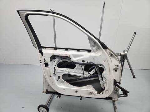 Foto 4ª: Puerta Delantera Izquierda Bmw X1 SDRIVE 18D 143CV 105KW [N47D20C] (2014)