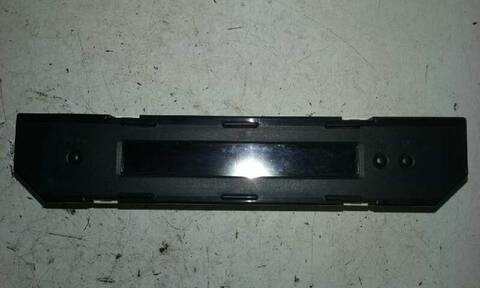 Foto 1ª: Pantalla Multifuncion Suzuki Grand Vitara 1.9 DDIS TD 129CV 95KW [F9Q266] (2007)