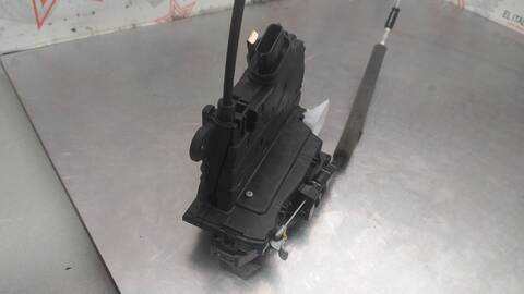 Foto 4ª: Cerradura Puerta Delantera Izquierda Renault Clio BUSINESS 86CV 63KW [K9K U8] (2021)