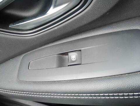 Foto 3ª: Botonera Elevalunas Renault Scenic ZEN 150CV 110KW IV [R9N A4] (2019)