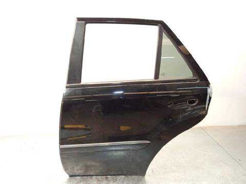 Puerta Trasera Izquierda Mercedes Clase ML 320 CDI 4M EDITION 10 224CV 165KW W164)