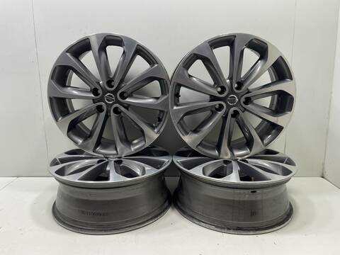 Juego LLantas Nissan Qashqai K9K282