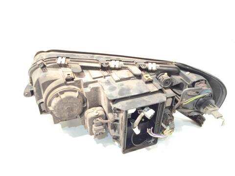 Foto 4ª: Faro Derecho Volvo S80 D5 163CV 120KW [D5244T] (2003)