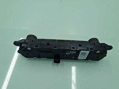 Foto 4ª: Mando Multifuncion Ford Kuga HYBRID ST-LINE 150CV [YLDC] (2020)