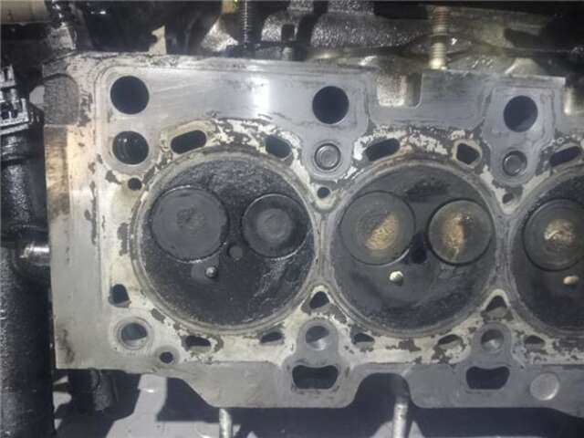 Foto 2ª: Culata Renault Megane 1.5 AUTHENTIQUE CONFORT [1.5 LTR. - 63 KW DCI DIESEL CAT] II BERLINA 3P (10.2002-_)