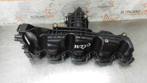 Colector Admisión Volkswagen Golf ADVANCE 105CV 77KW