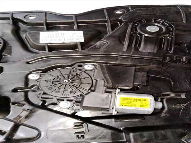Foto 2ª: Elevalunas Eléctrico Delantero Derecho Kia Ceed 1.6 CRDI 136 SPORTSWAGON JD) (2012)