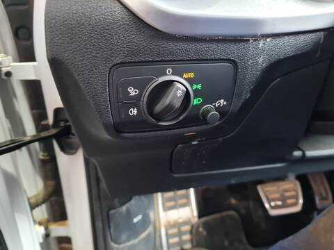 Foto 2ª: Mando Luces Audi Q2 35 TFSI DESIGN 150CV 110KW [DADA] (2019)