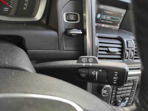 Mando Multifuncion Volvo XC 60 D5204T7