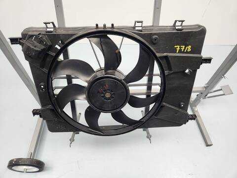 Foto 1ª: Electroventilador Opel Astra SPORTIVE 110CV 81KW [A17DTR] (2012)