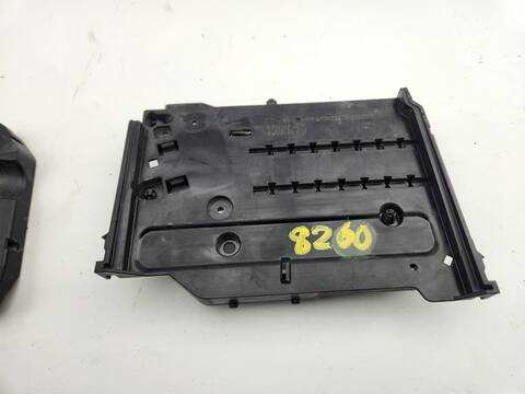 Foto 4ª: Caja Reles Fusibles Ford Focus TREND 125CV 92KW [PNDD] (2015)