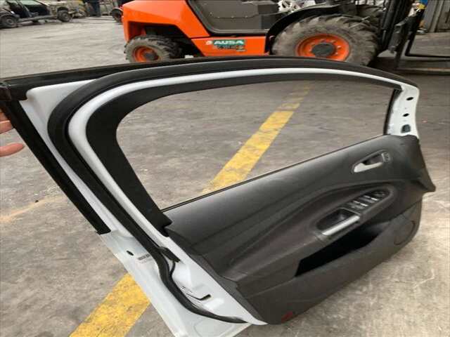 Foto 2ª: Puerta Delantera Izquierda Ford C Max 1.0 ECOBOOST 125CV 0CV C MAX/GRANDDXA CEU) DESDE 04/2015 HASTA 12 [B7DA] (2018)