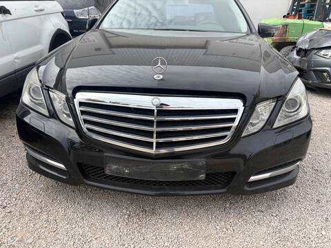 Paragolpes Delantero Mercedes Clase E 180 651925