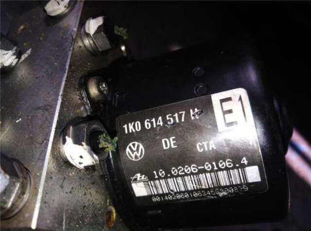 Foto 1ª: Abs Volkswagen Golf 1.9 HIGHLINE [1.9 LTR. - 77 KW TDI] [BKC]