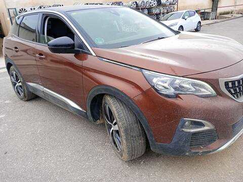 Foto 3ª: Capot Peugeot 3008 ACTIVE 131CV 96KW [HNY] (2018)