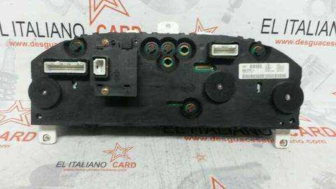 Foto 3ª: Cuadro de Instrumentos Nissan Almera VERSION INDEFINIDA (2000)