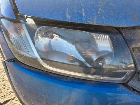 Faro Derecho Dacia Sandero STEPWAY AMBIANCE 90CV 66KW