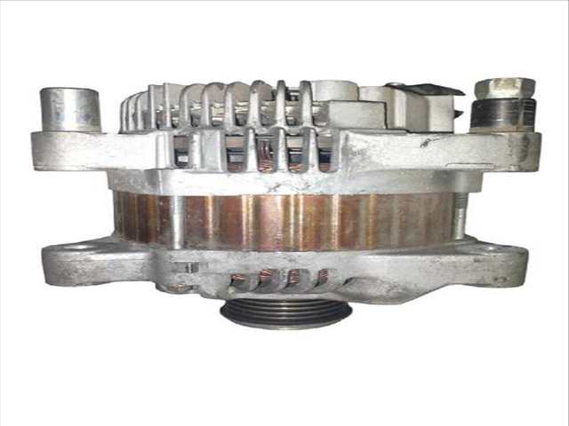 Foto 2ª: Alternador Peugeot 407 2.0 HDI 135 (2004)