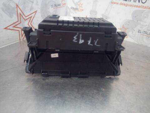 Foto 3ª: Pantalla Multifuncion Opel Antara EXCELLENCE 4X4 184CV 135KW [Z22D1] (2013)