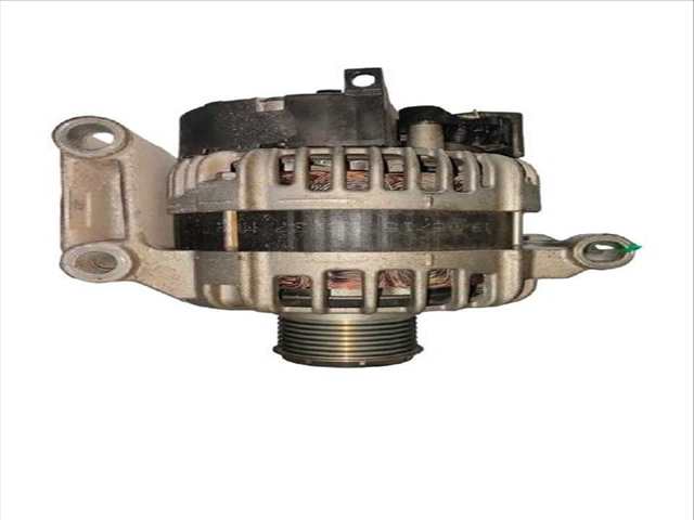 Foto 1ª: Alternador Ford Transit 2.2 TDCI RWD FURGONETA (2013)