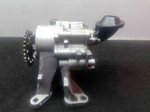 Foto 3ª: Bomba de Aceite Land Rover Discovery 2.0 D 4X4 150CV 110KW [204DTD(AJ20D4)] (2016)