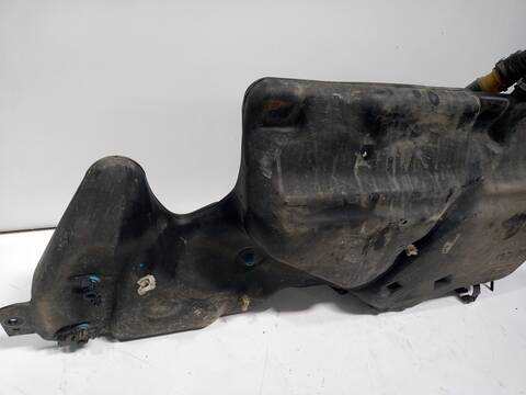 Foto 3ª: Deposito de Combustible Renault Megane 1.6E ALIZE HATCHBACK BERLINA 90CV 66KW I BERLINA HATCHBACK BA0) [K7M702] (1999)