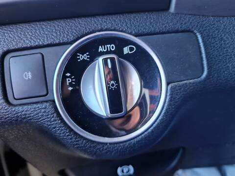 Foto 2ª: Mando Luces Mercedes Clase G 230 GLK 220 CDI 4-MATIC BE 204.984) 170CV 125KW [OM651912] (2011)