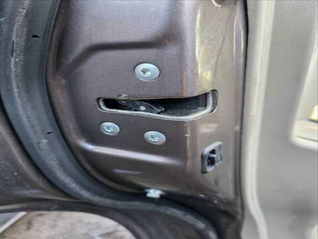 Foto 1ª: Cerradura Puerta Trasera Izquierda Honda Crv N22B4 RE) (2013)