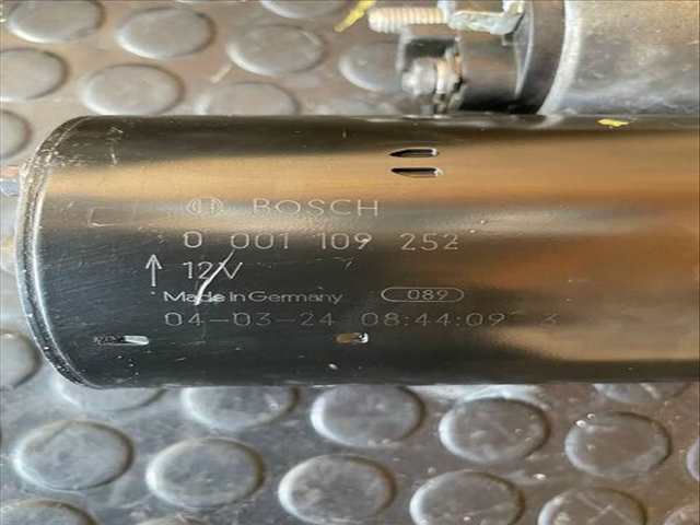 Foto 3ª: Motor de Arranque Volvo V70 2 DIESEL CAT 163CV (2000)
