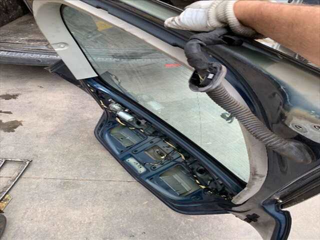 Foto 2ª: Portón Opel Insignia 2.0 CDTI 130CV/96KW [A20DTH] (2010)