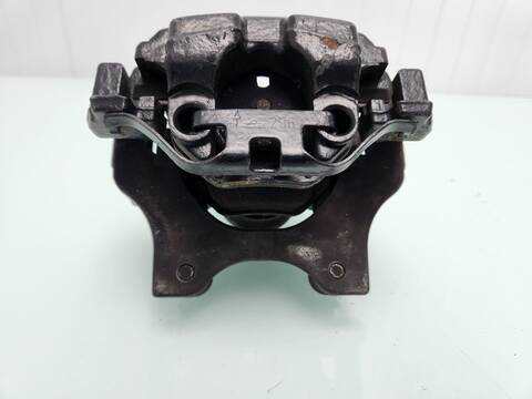 Foto 3ª: Pedal Embrague Bmw Serie 3 315 330D COUPE 231CV 170KW [M57306D3] (2007)