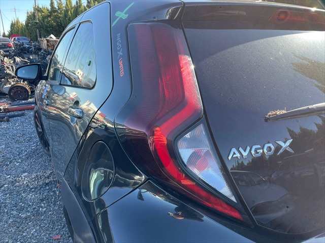 Foto 3ª: Piloto Trasero Izquierdo Toyota Aygo 1.0 G X [1KR] (2022)